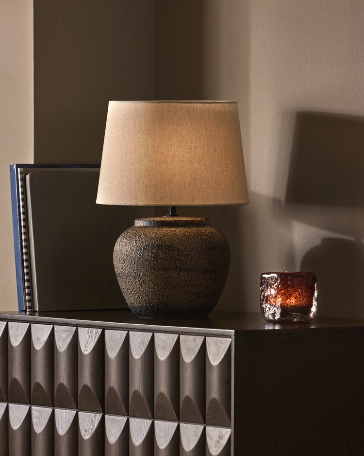 Erina - Bordslampa H42,5 Ø30 cm - inspiration