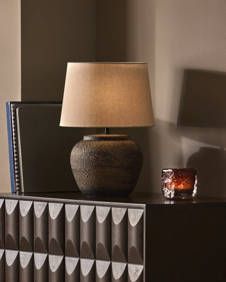 Erina, Bordslampa H42,5 Ø30 cm