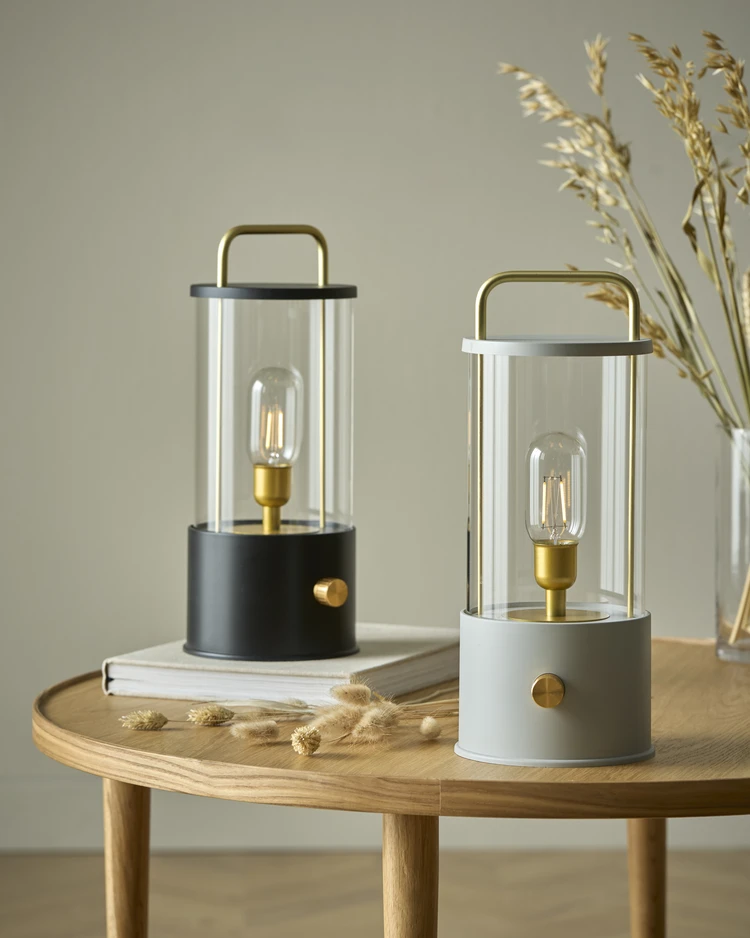 Vinga - Portabel bordslampa, H35 Ø14,5 cm - inspiration