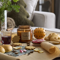Naval - Doftljus, Gingerbread, brinntid 40 h, 330 gr - inspiration