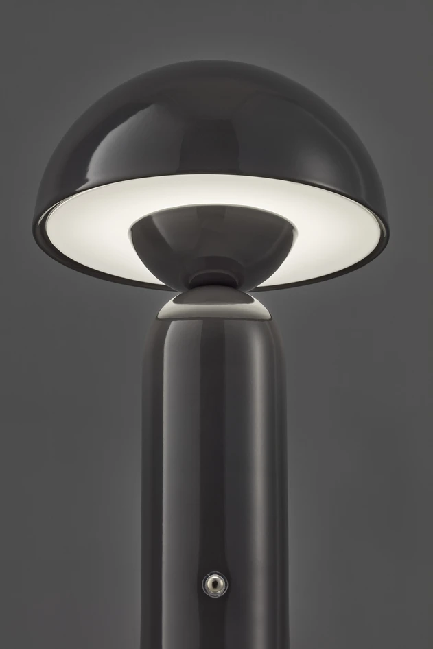 Amos - Portabel bordslampa H25 Ø15 cm - Grå