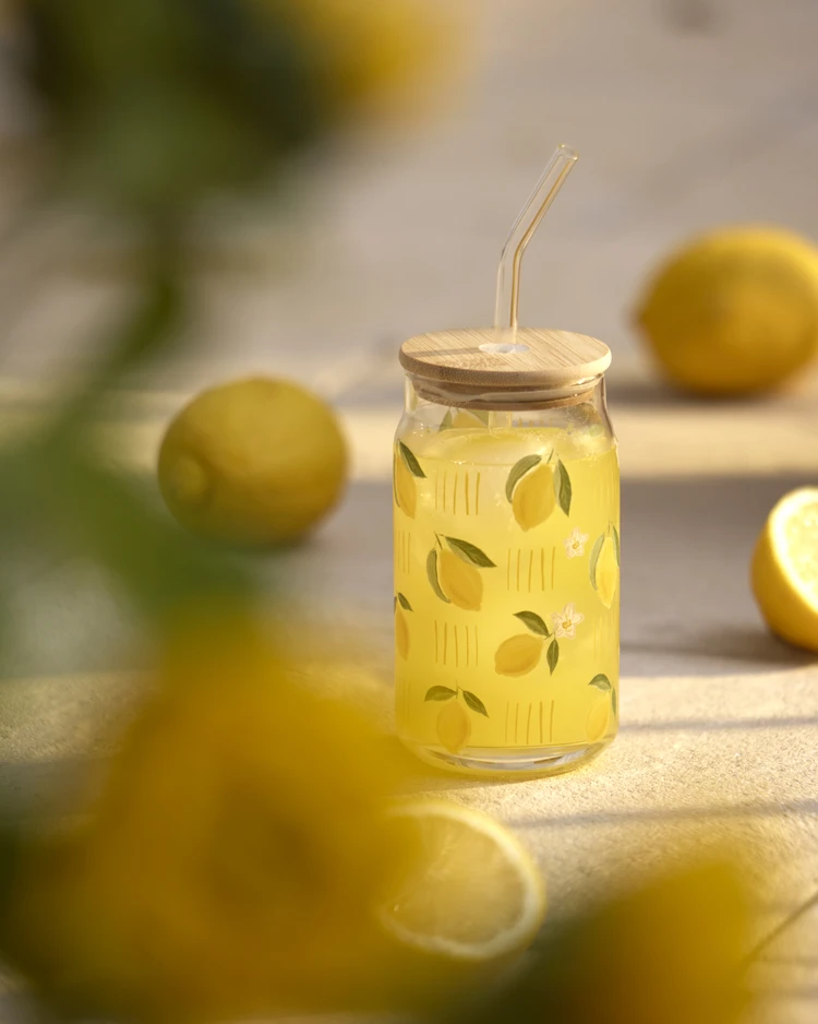Limone - Glasmugg med lock och sugrör, H 14,2 Ø 7,5 cm, 40 cl - inspiration