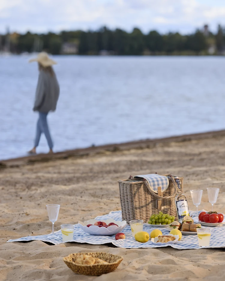 Sofia - Vinglas i plast, H 19,3 Ø 8,3, 23 cl - inspiration