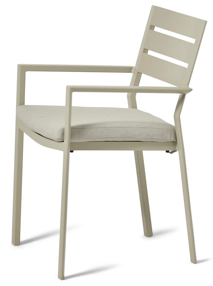 Arrow - Utekarmstol - Beige
