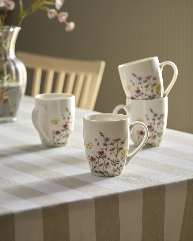 Ängsblomma - Mugg, H 10,5 Ø 8,2 cm, 34 cl - inspiration