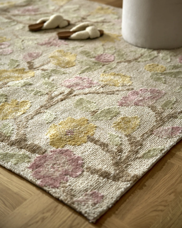 Flowery, Stickad matta, 200x300 cm