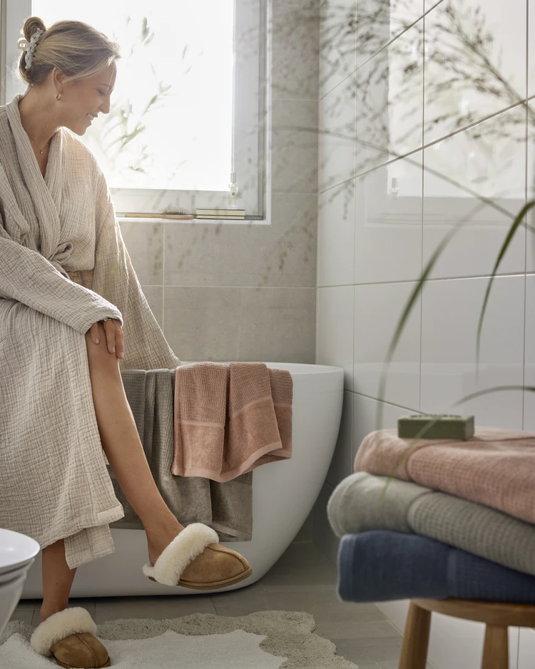 Trysil - Tofflor i fårskinn, Strl. 44-45 - inspiration