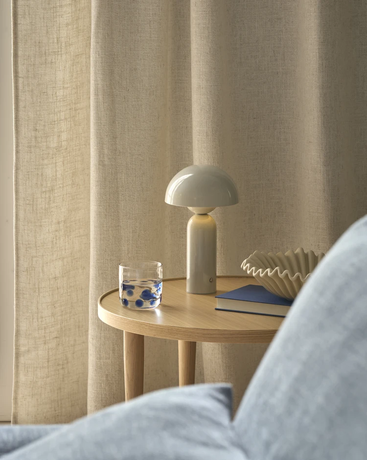 Amos - Portabel bordslampa H25 Ø15 cm - inspiration