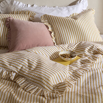 Becka - Påslakanset i bäckebölja med volang - inspiration