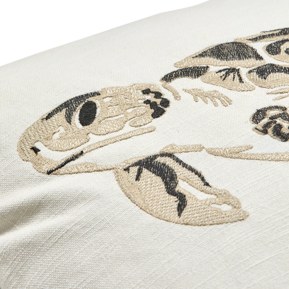 Turtle - Prydnadskudde, 45x45 cm  - Beige