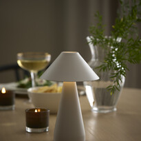 Sigge - Portabel bordslampa H23 Ø14,5 cm - inspiration