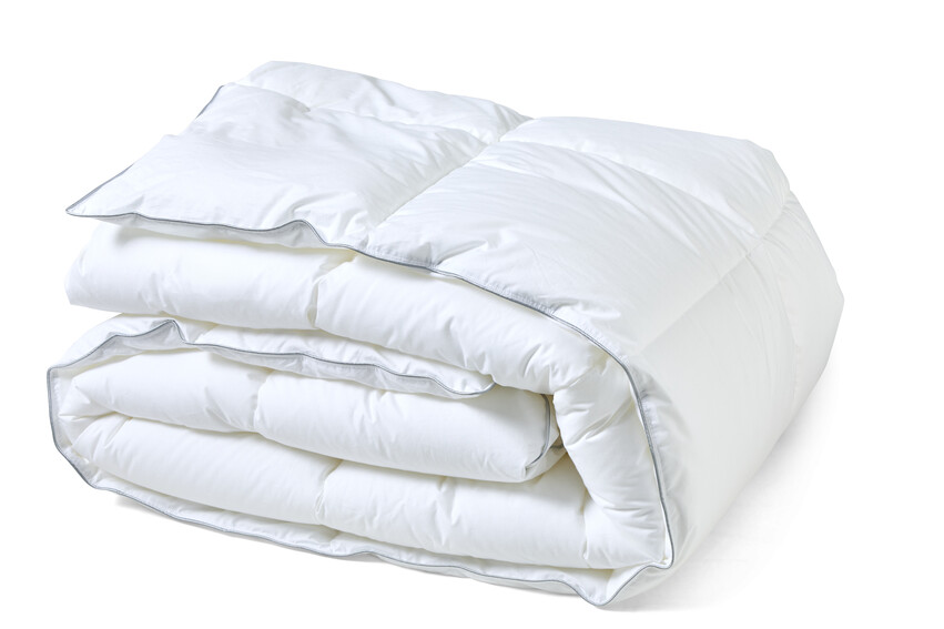 Aspevik - Fibertäcke, 150x210 cm, medelvarm/varm - Vit