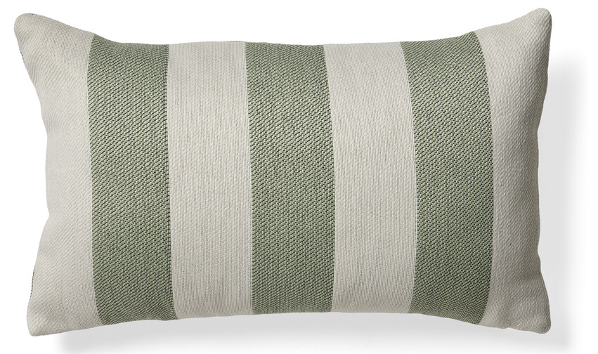 Torekov - Vattenavvisande utekudde, 30x50 cm - Grön