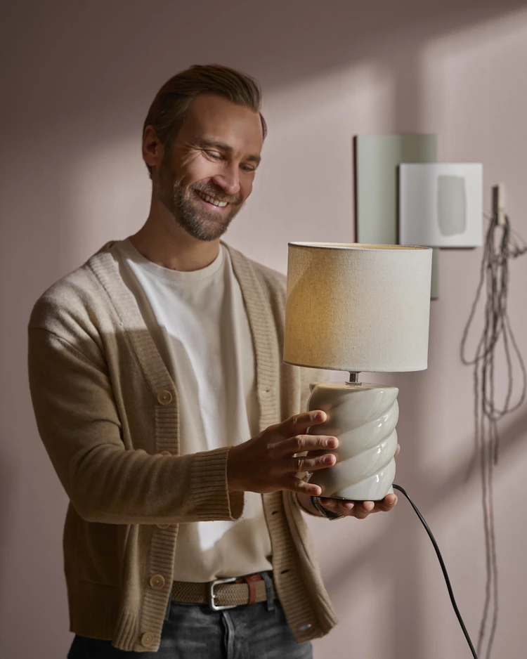 Fannie - Bordslampa H35,5 Ø20 cm - inspiration