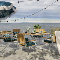 Mölle - Utegrupp med bord och 6 karmstolar - inspiration