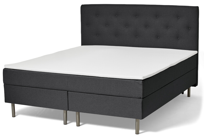 Ljusdal - Kontinentalsäng, 160-180 cm dubbelsäng med bäddmadrass och pikerad sänggavel - Svart