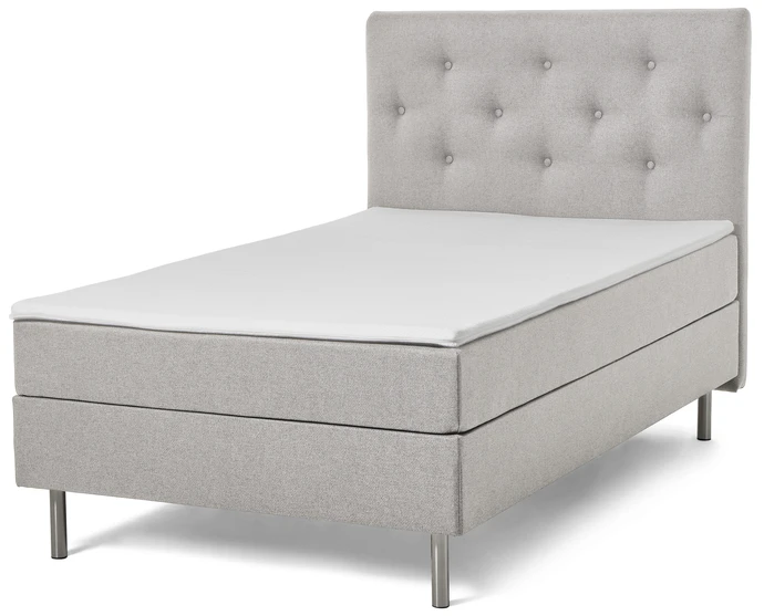 Ljusdal, Kontinentalsäng, enkelsäng med bäddmadrass och pikerad sänggavel