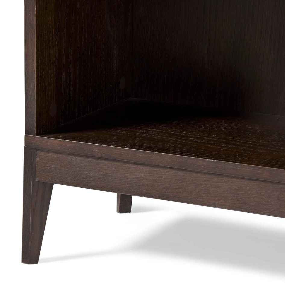 Astrid - Hylla med 2 hyllplan/dörrar, 100x33x93,5 cm - Brun