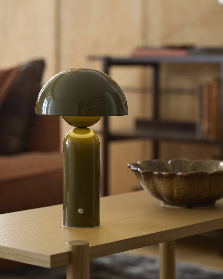 Amos - Portabel bordslampa H25 Ø15 cm - inspiration