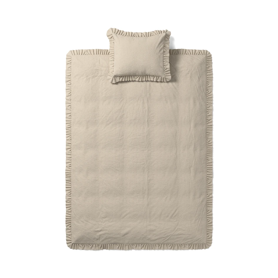 Becka - Påslakanset i bäckebölja med volang - Beige