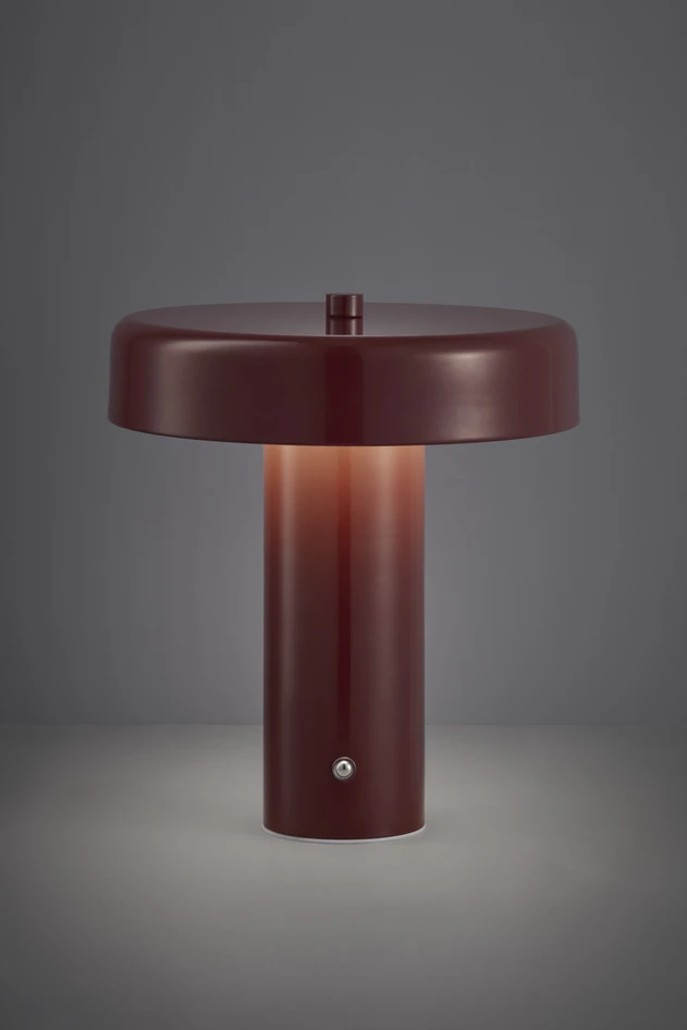 Ted - Portabel bordslampa, H23 Ø20 cm - Röd