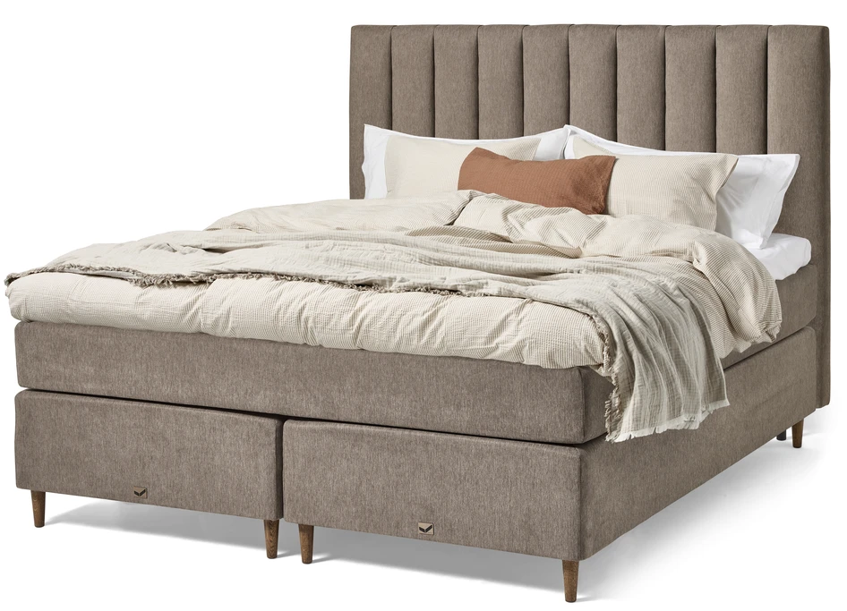 Active Comfort - Kontinentalsäng, dubbelsäng med bäddmadrass och ribbad sänggavel - Brun