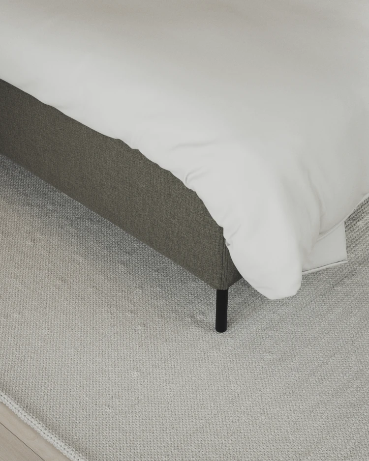 Delux Sense - Kontinentalsäng, enkelsäng 120 cm med bäddmadrass och sängben - inspiration