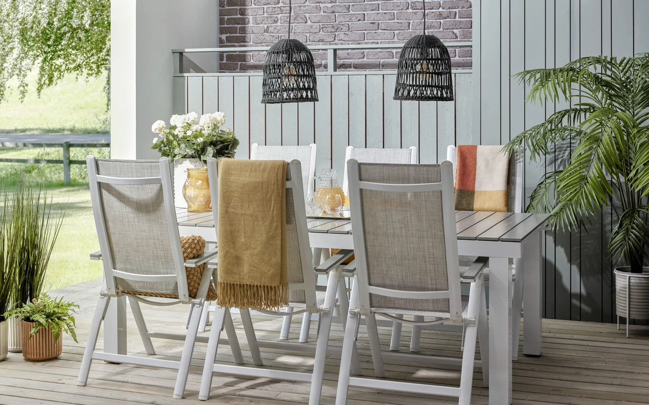 Modena - Utegrupp med bord och 6 positionsstolar - inspiration