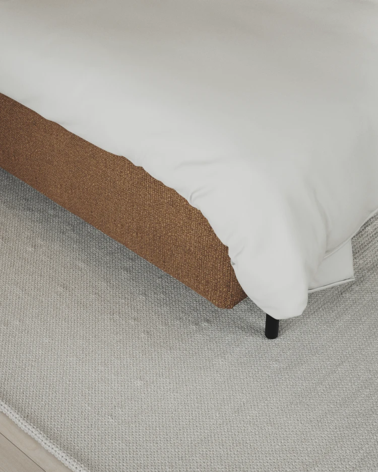 Delux Exclusive - Kontinentalsäng, enkelsäng 120 cm med bäddmadrass och sängben - inspiration