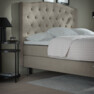 Asperö Comfort - Kontinentalsäng, 180 cm dubbelsäng med bäddmadrass och sänggavel välvd - Beige