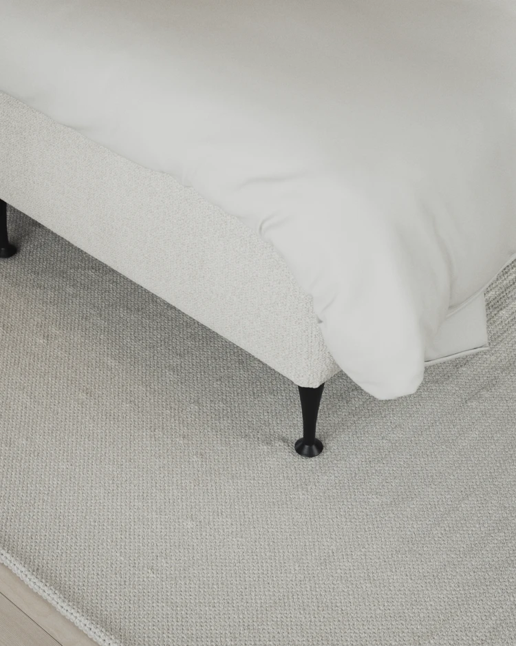 Delux Exclusive - Kontinentalsäng, enkelsäng 120 cm med bäddmadrass och sängben - inspiration