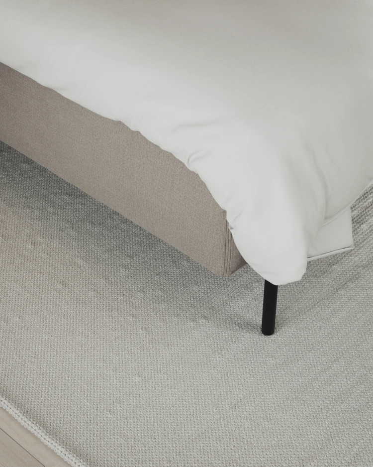 Delux Exclusive - Kontinentalsäng, enkelsäng 120 cm med bäddmadrass och sängben - inspiration